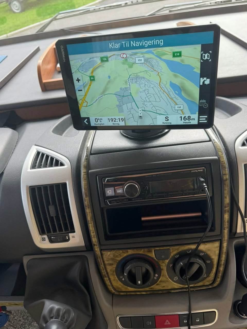 EURA MOBIL IS700EB - photo 15