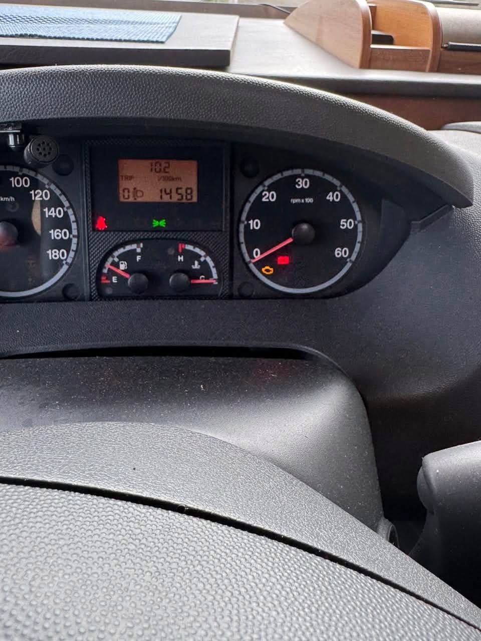 EURA MOBIL IS700EB - photo 14