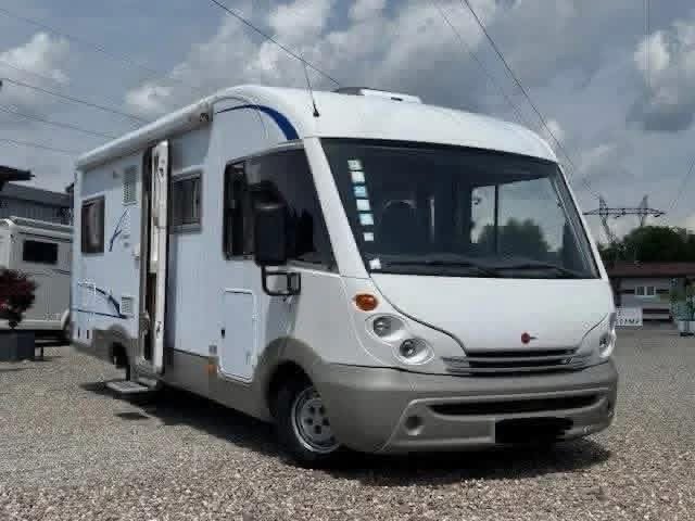 BURSTNER AVIANO I684