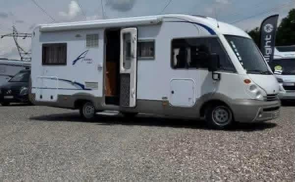 BURSTNER AVIANO I684 - photo 2