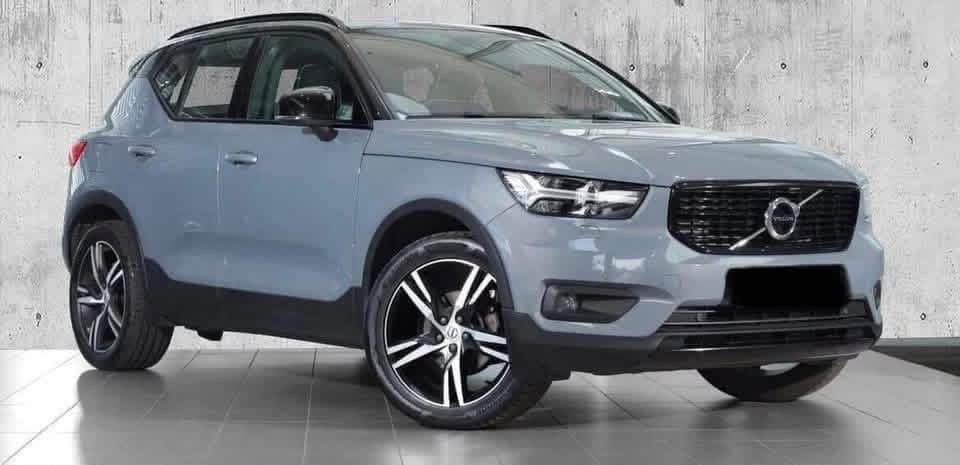 VOLVO XC40 - photo 2