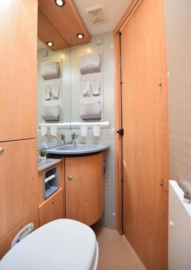 BURSTNER ÉLÉGANCE 685 ALDE BASE DOUBLE - photo 10