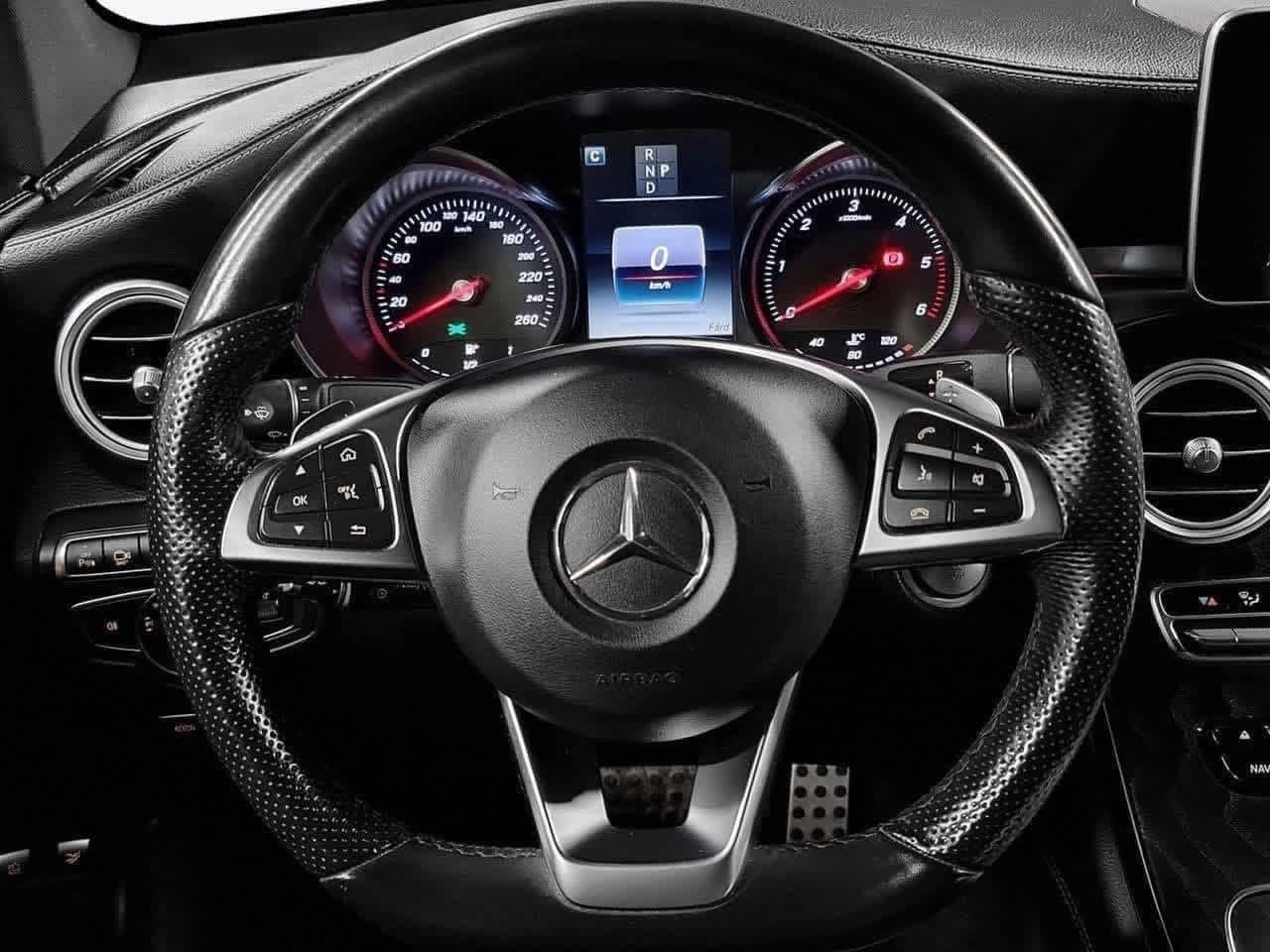 MERCEDES GLC 250D 4 MATIC COUPE AMG - photo 26