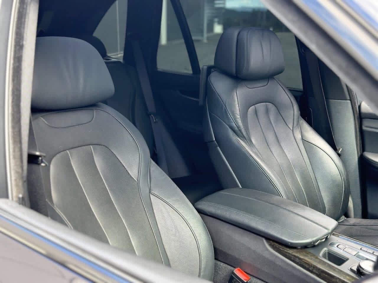 BMW X5 M50d - photo 27