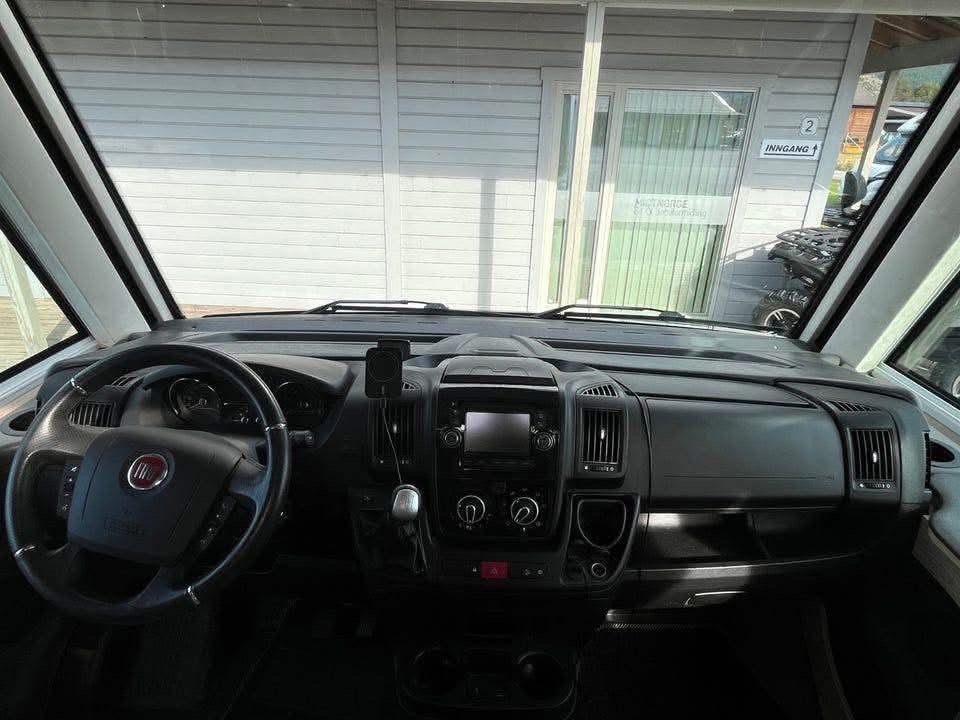 KNAUS SKY 650 - photo 4
