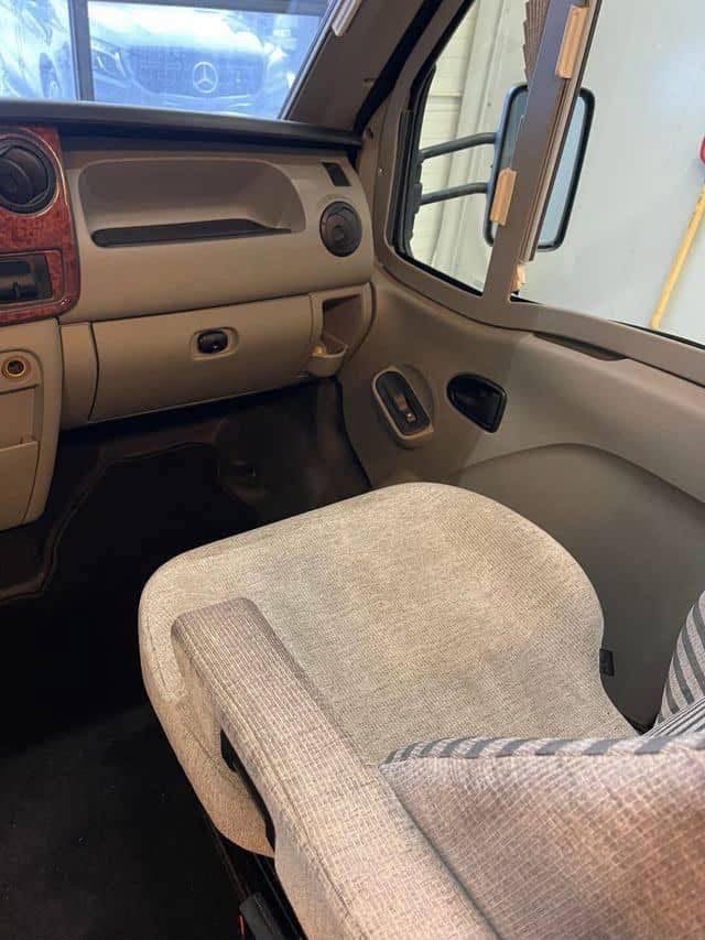 RENAULT KNAUS SUN TI DCI - photo 29